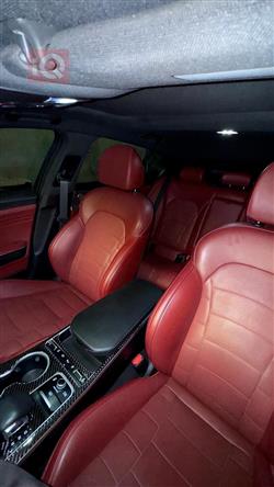 کیا ستینگەر